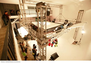 探秘《法制進(jìn)行時》 電視法治節(jié)目的制作紀(jì)實